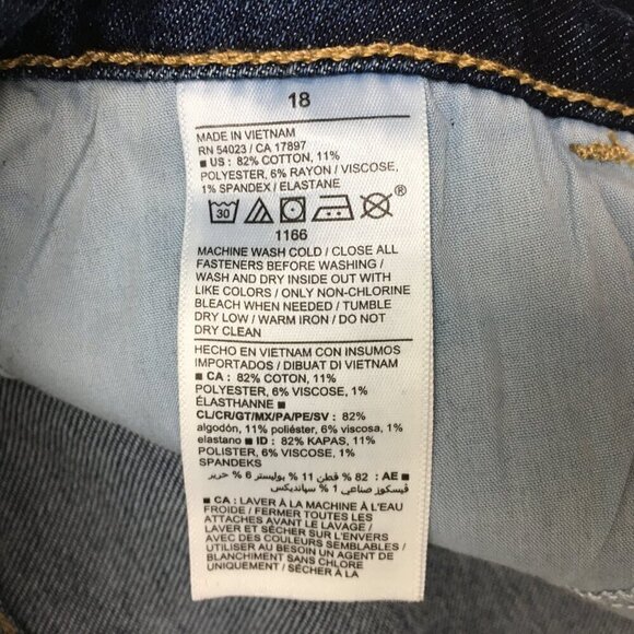 Old Navy Women's Jeans High Rise Flare Leg Beatrice Stretch size 18 length 27" - Picture 8 of 9